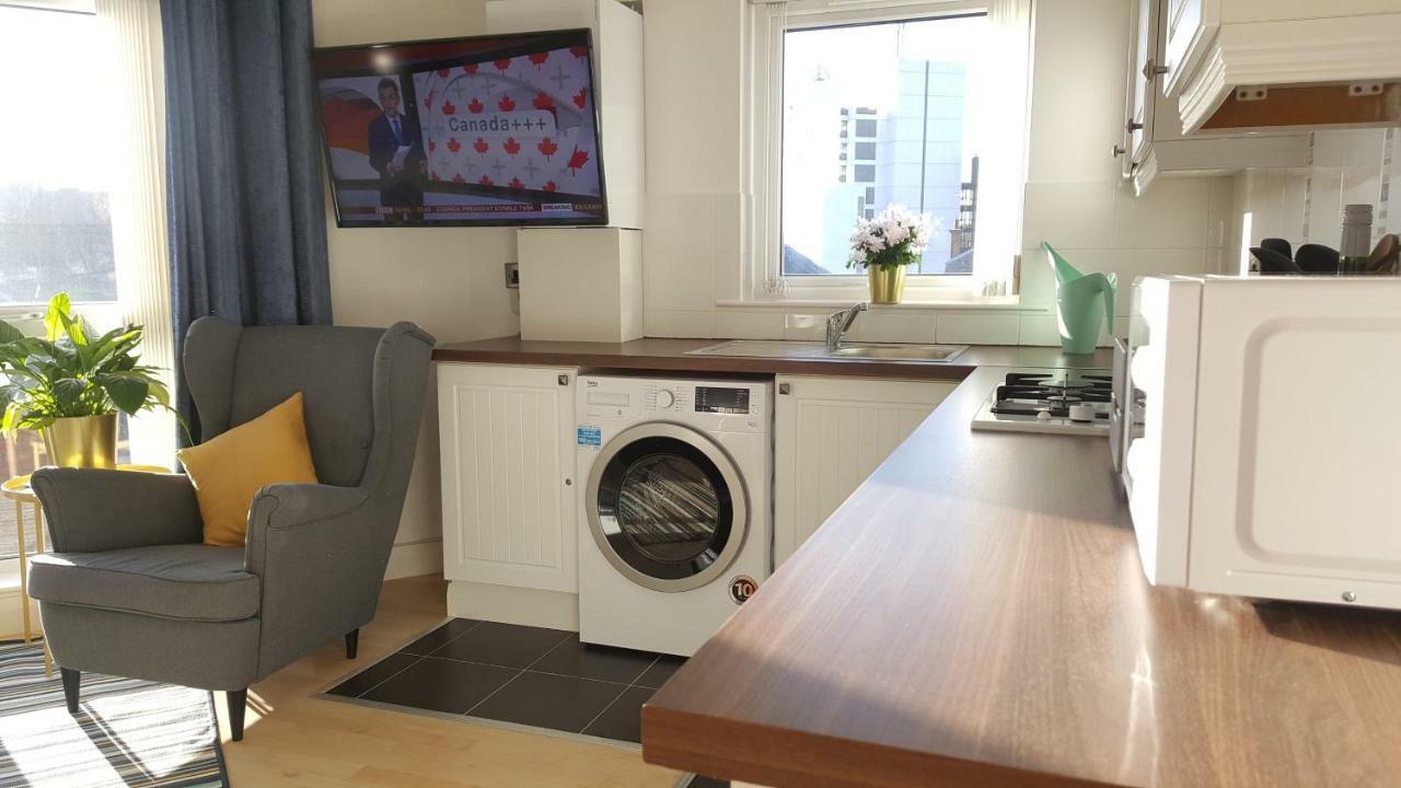 Queens Quarter Holiday Homes (Adults Only) ベルファスト エクステリア 写真