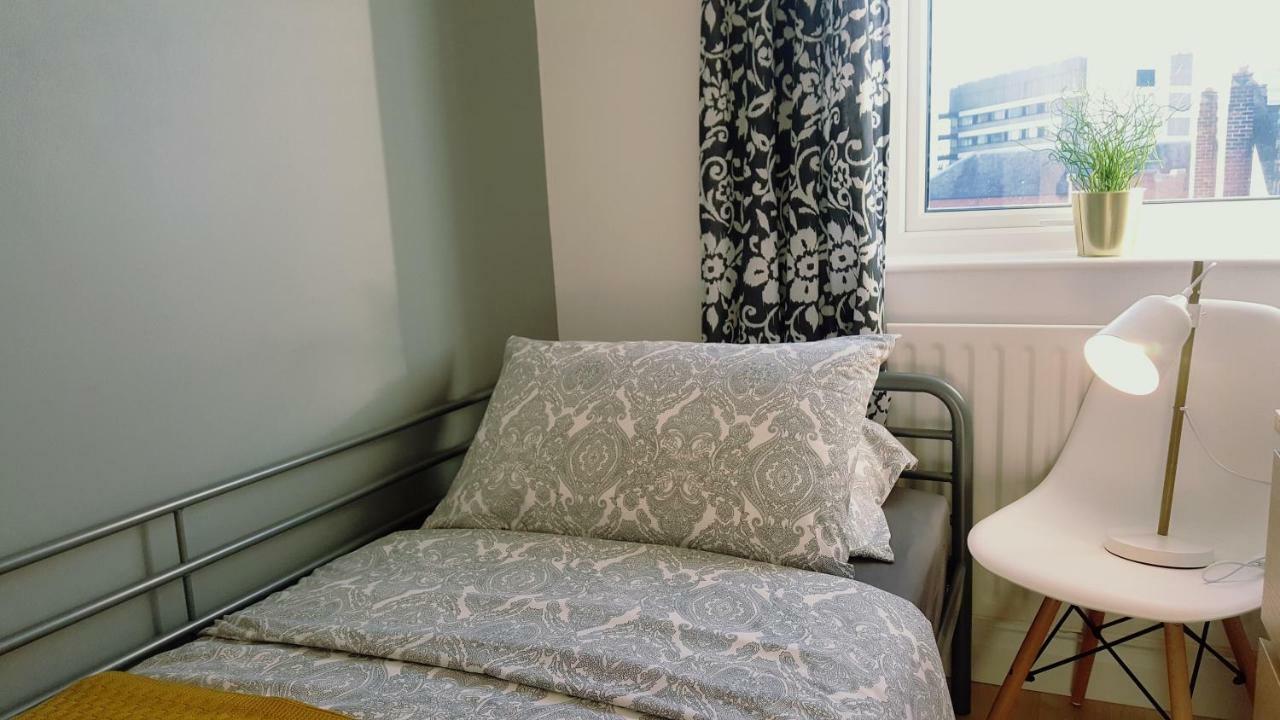 Queens Quarter Holiday Homes (Adults Only) ベルファスト エクステリア 写真
