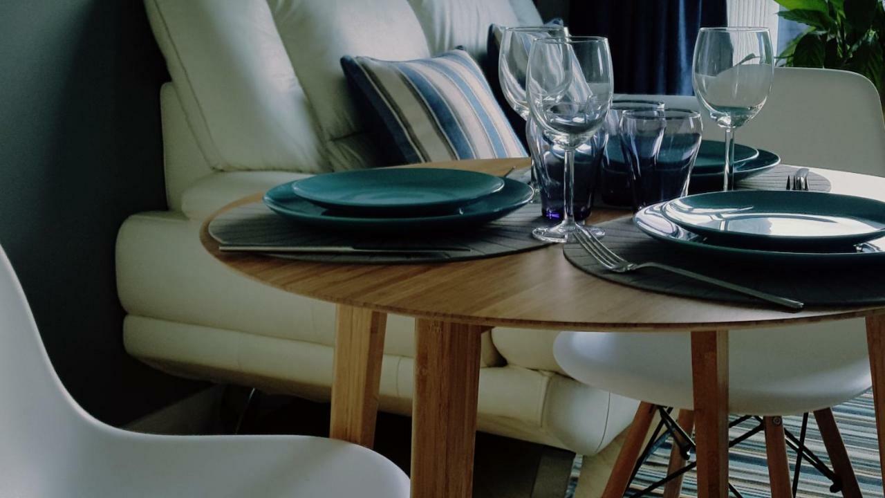 Queens Quarter Holiday Homes (Adults Only) ベルファスト エクステリア 写真
