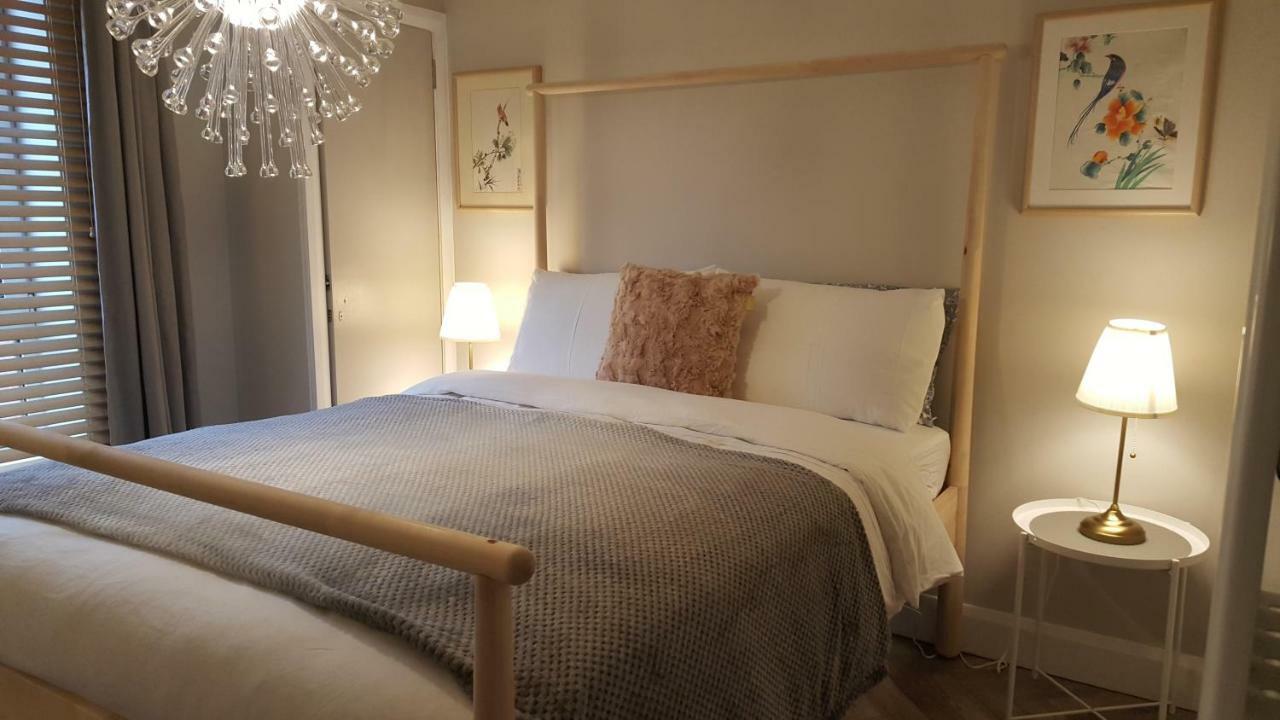 Queens Quarter Holiday Homes (Adults Only) ベルファスト エクステリア 写真