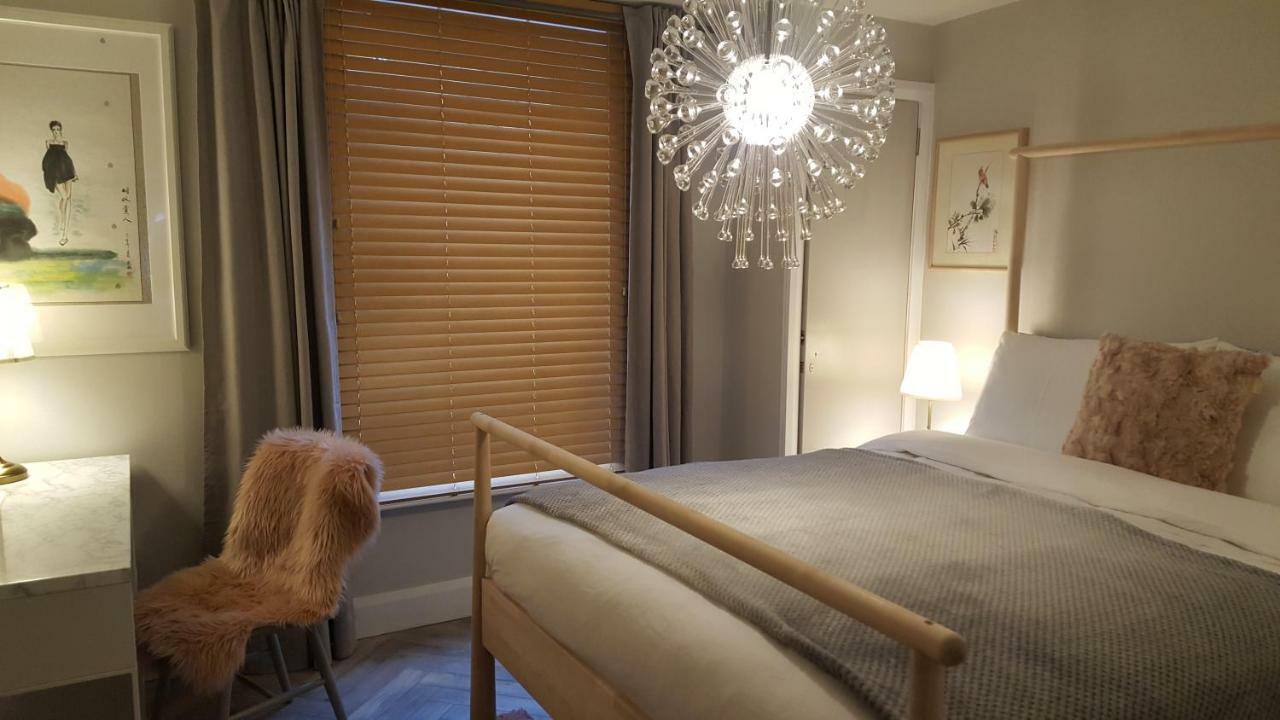 Queens Quarter Holiday Homes (Adults Only) ベルファスト エクステリア 写真